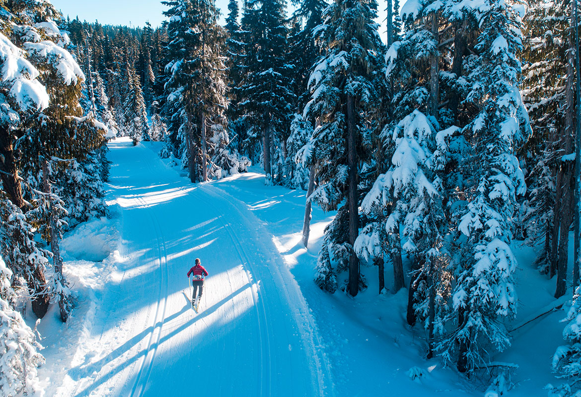 Winter RV parking at Mount Washington Alpine Resort