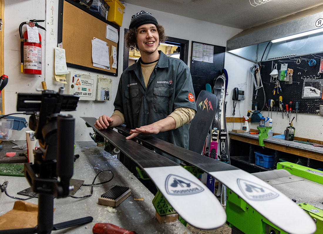 Ski and board services