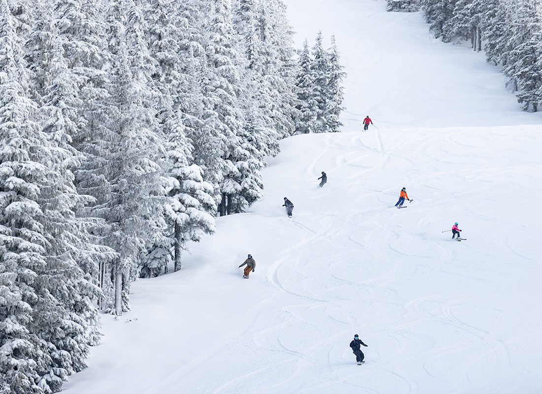 Friends skiing together