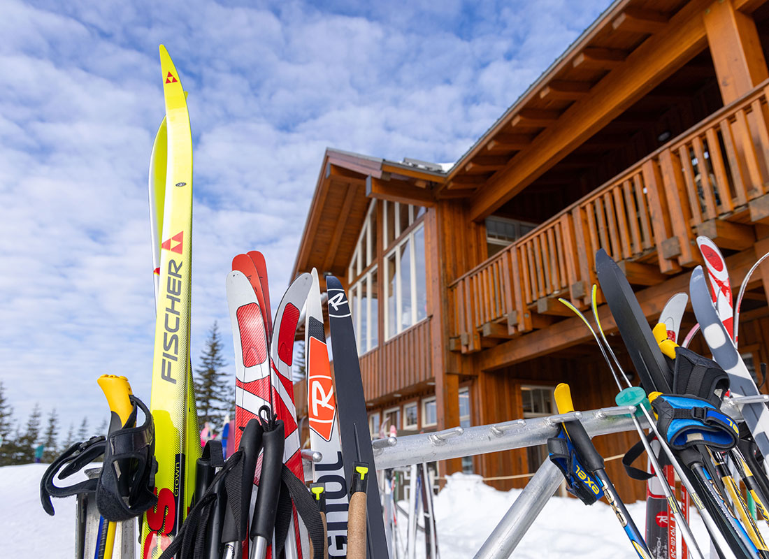Nordic skiing access